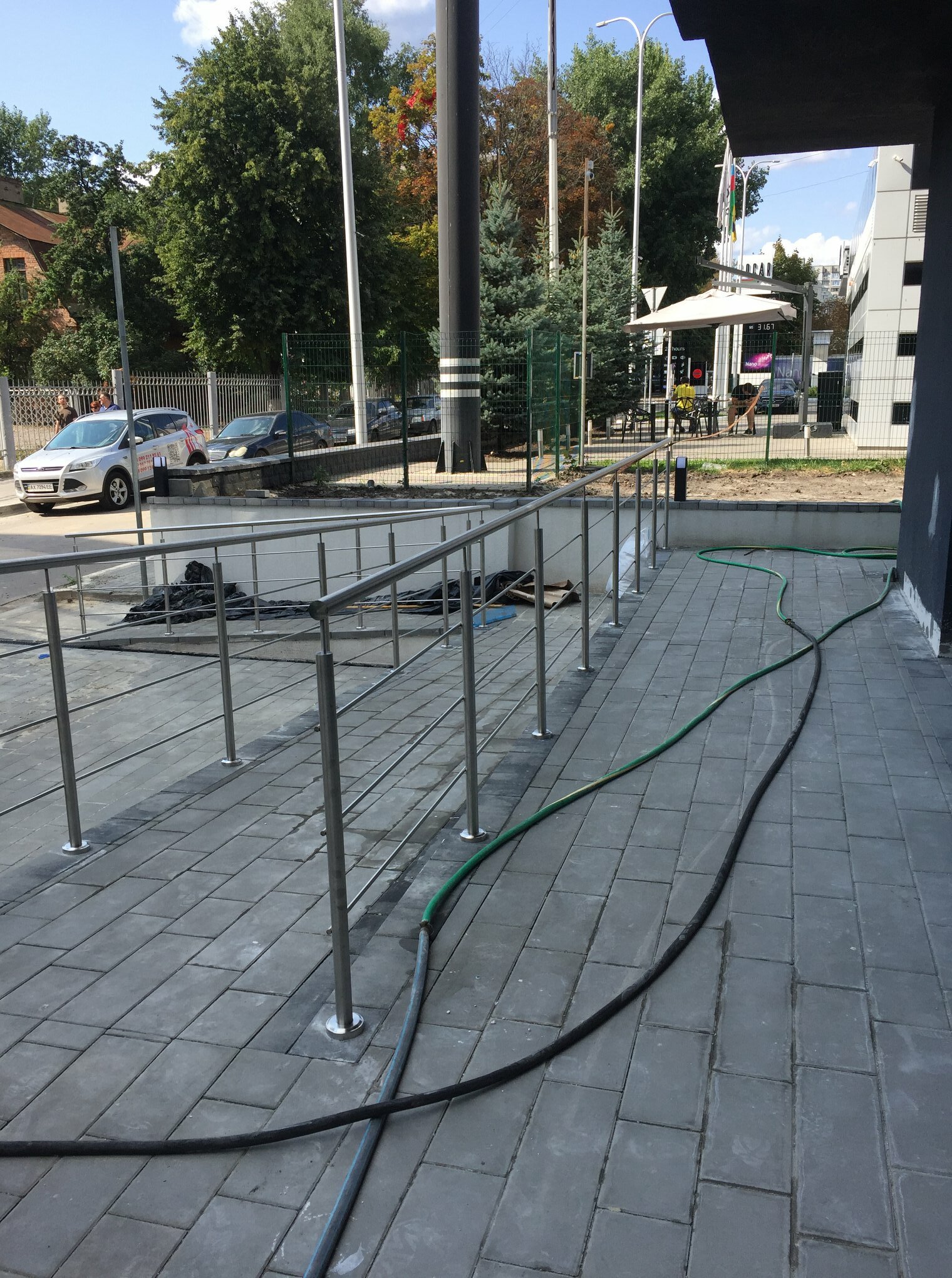 август 2021