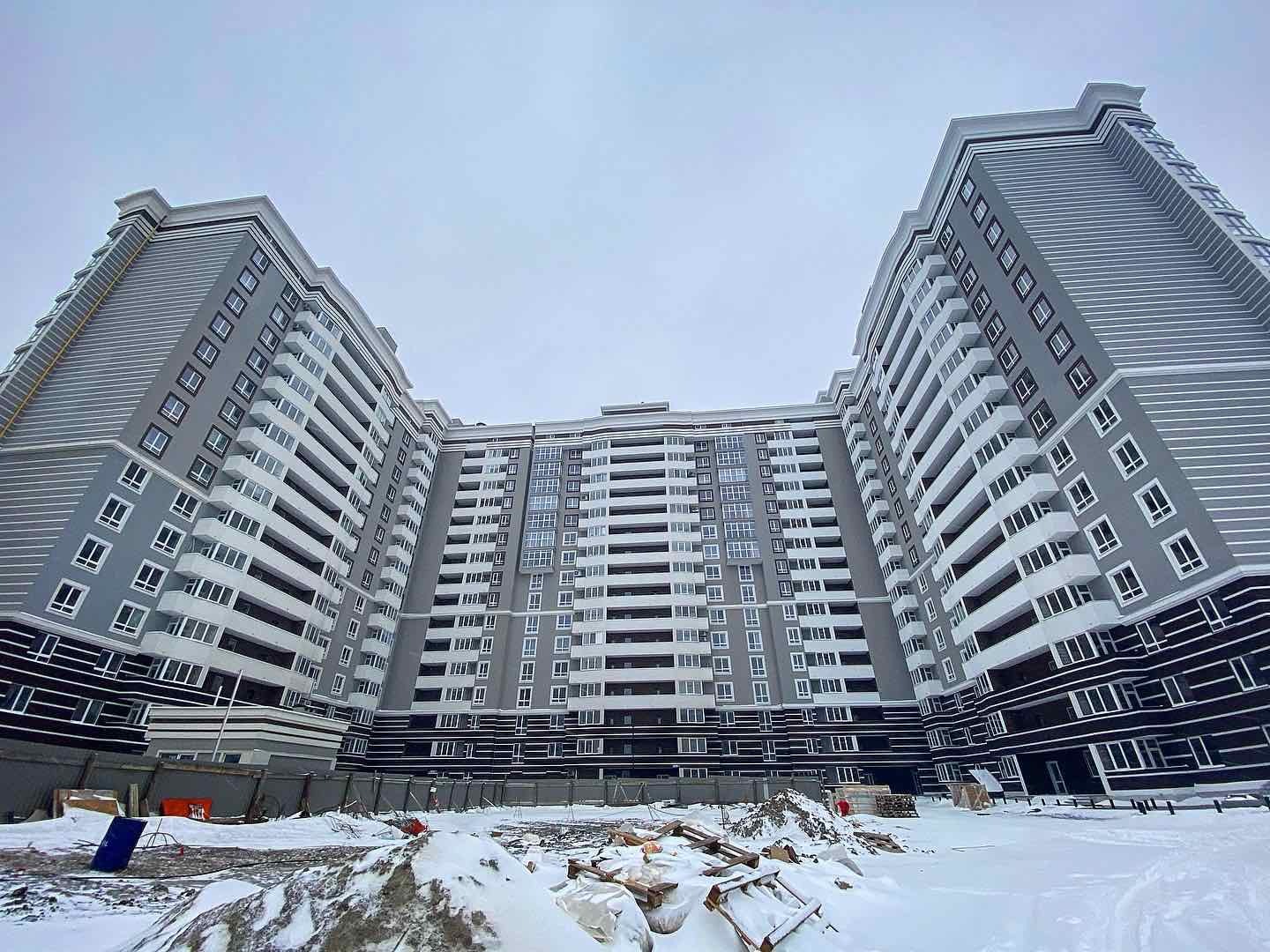 январь