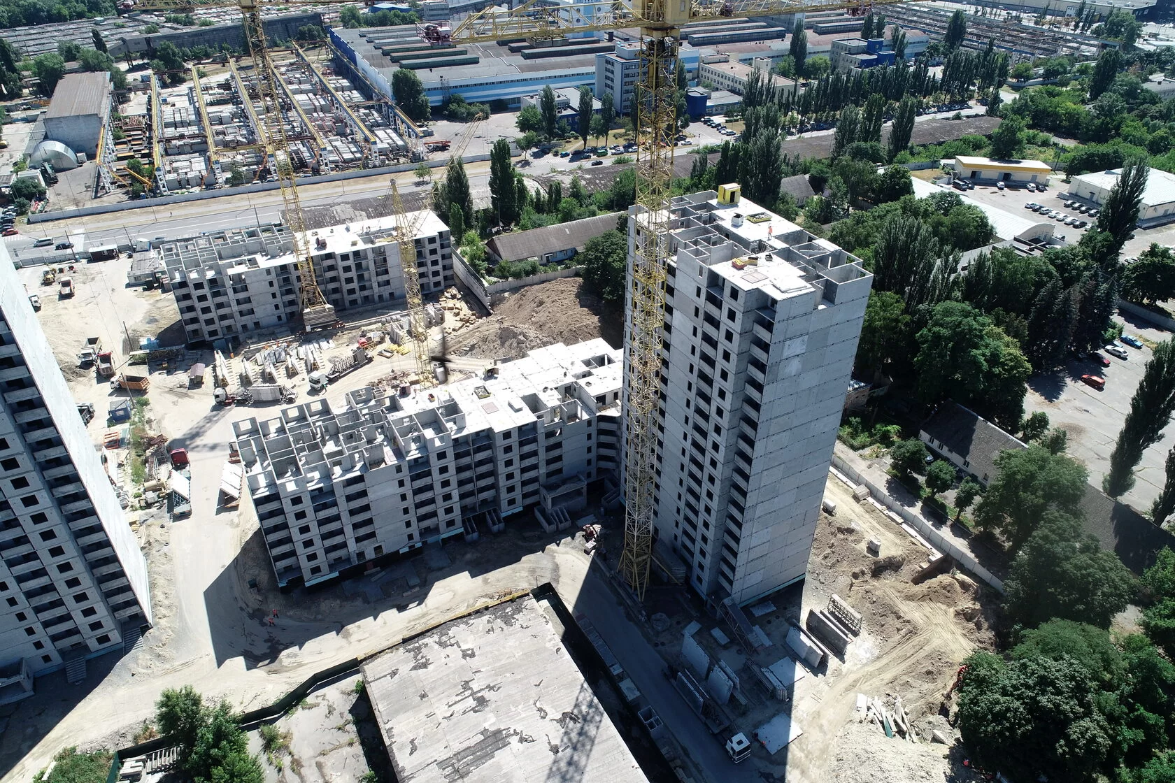 июнь