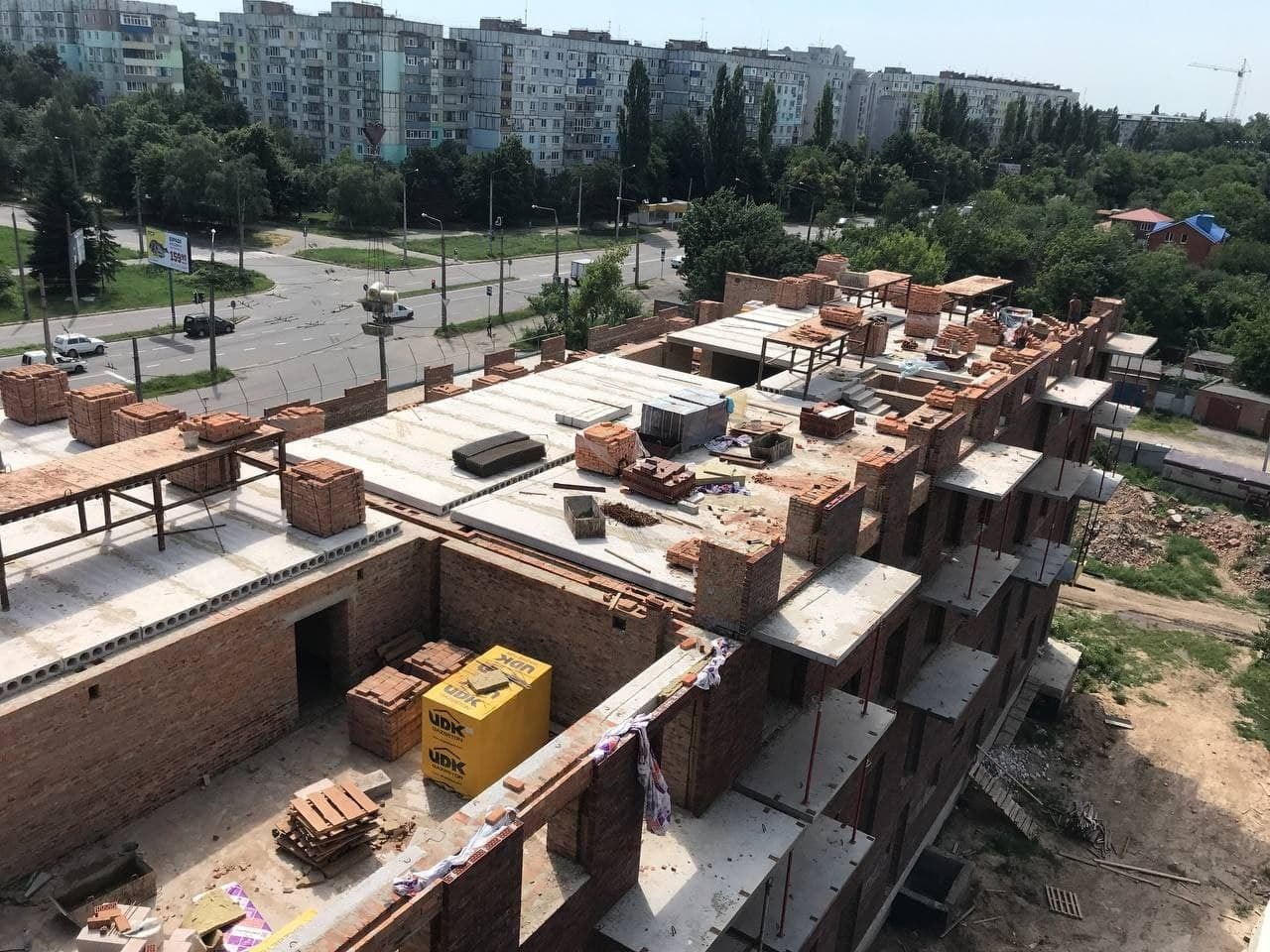 июнь